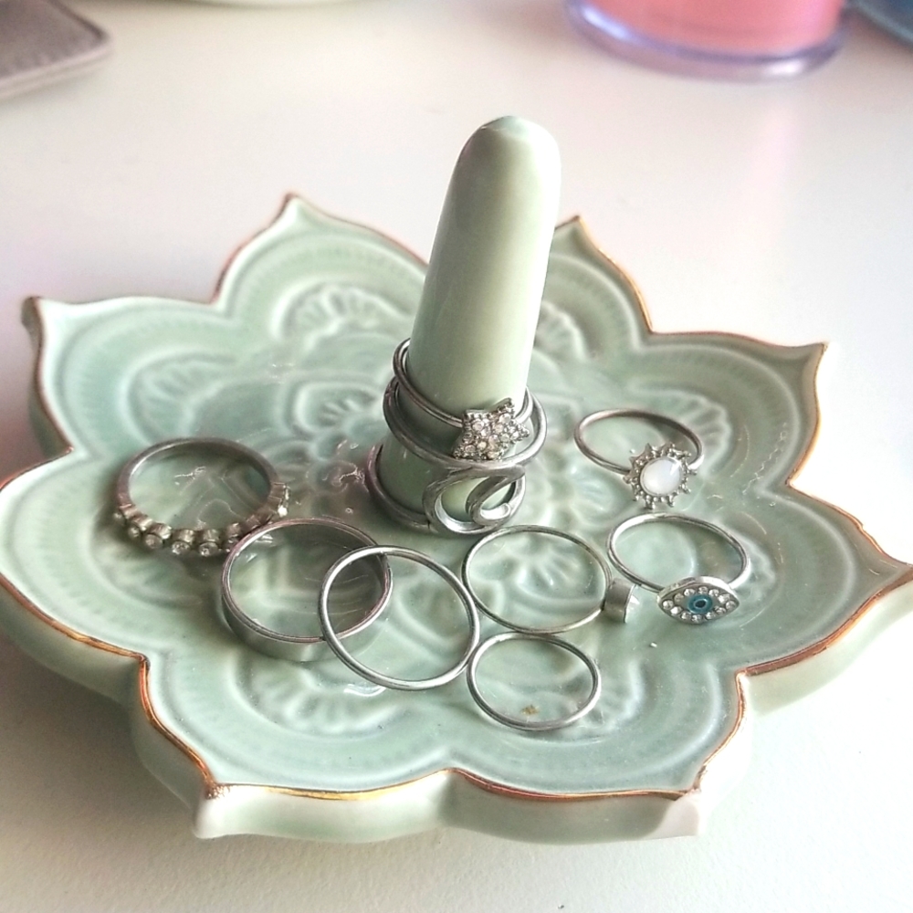 9 silver rings